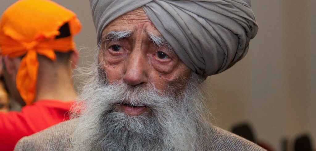 Fauja Singh, the World’s ‘Oldest’ Marathon Runner, Dies at 114 After ...