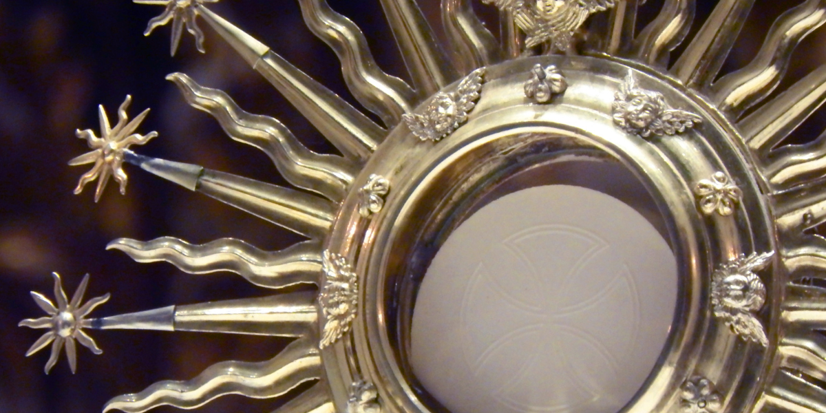 Thousands Take to Manhattan Streets in Witness to the Eucharist