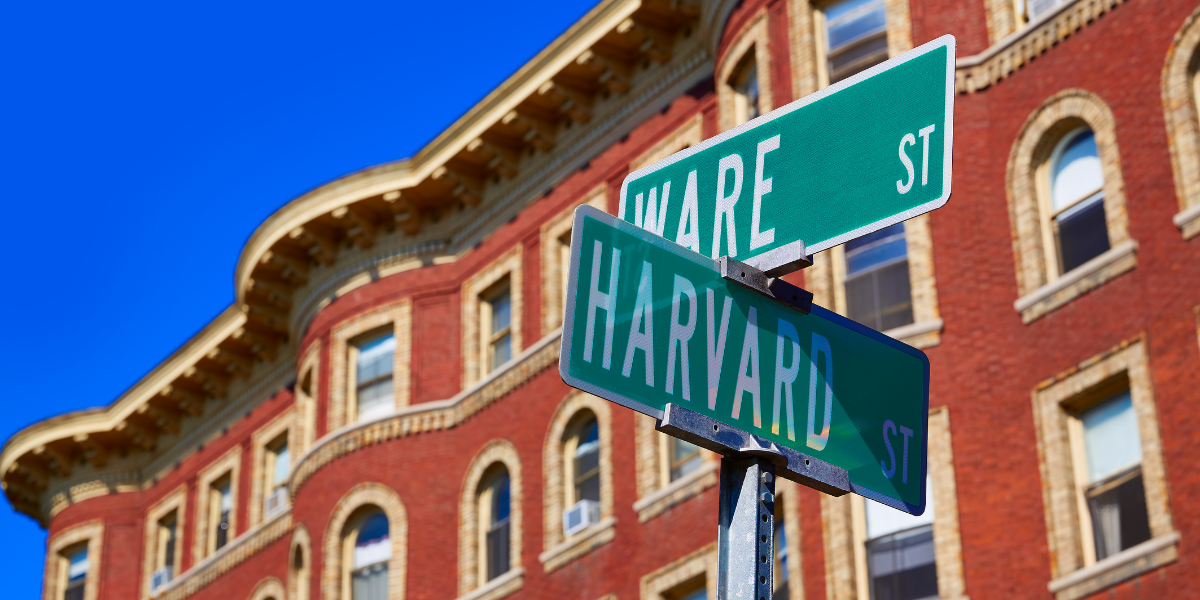 Harvard street sign